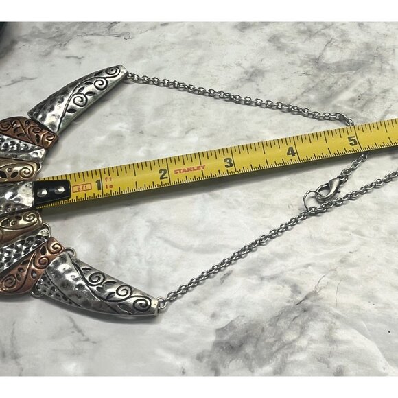 Vintage Metal Bib Necklace With Intricate Floral Segments Egyptian Revival - Picture 3 of 7